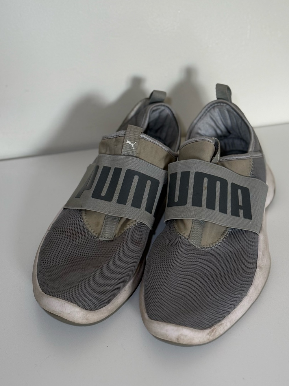 Puma Slip-On Sneakers in Gray Size 10 Woman